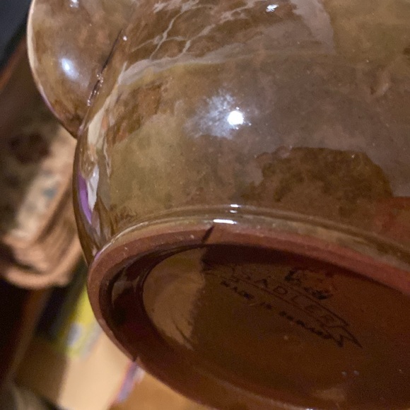 Sadler teapot made in England. Blue, cream, Brown glaze on red clay. Few dings. - Picture 3 of 8